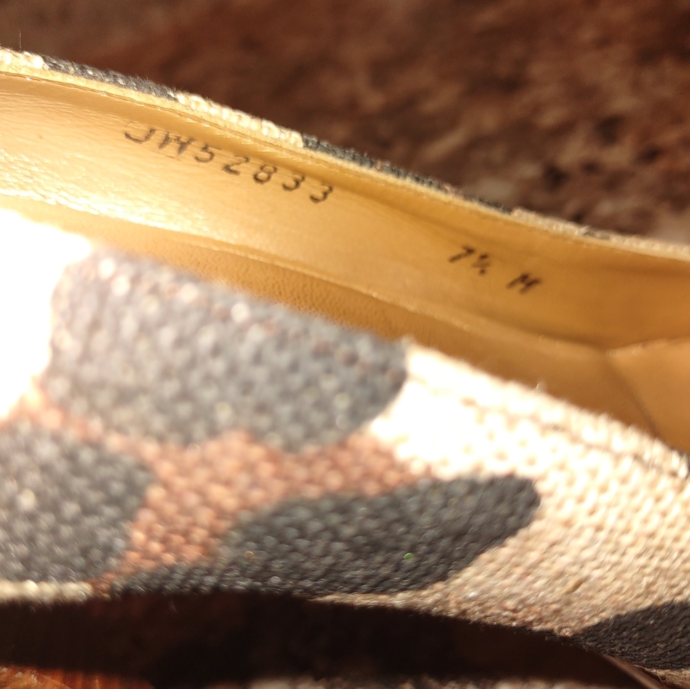 Stuart Weitzman Leopard Print Stiletto Heels (Sz.… - image 7